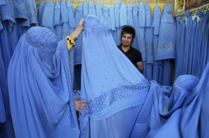 برقع پوشش زنان افغانستان