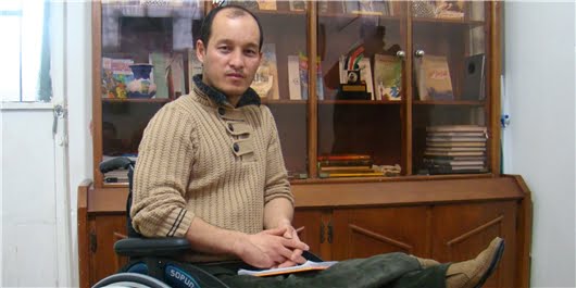 مرتضی عبدی ورزشکار و فعال اجتماعی مهاجر افغانستانی