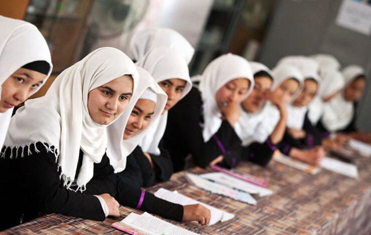 بازماندن میلیون ها دختر افغان از تحصیل