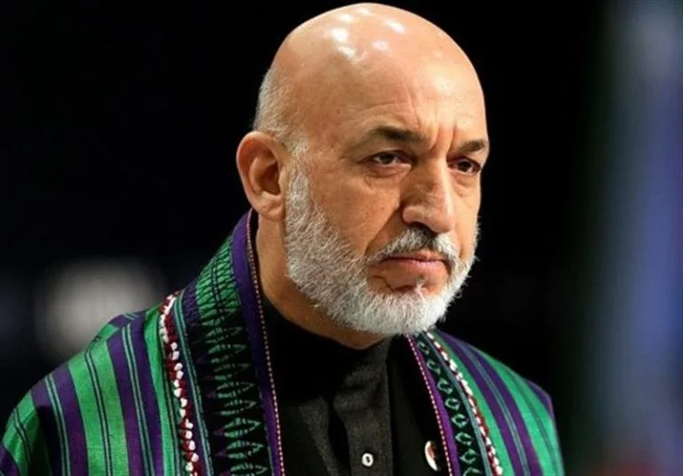 حمایت حامد کرزی از دختران معترض