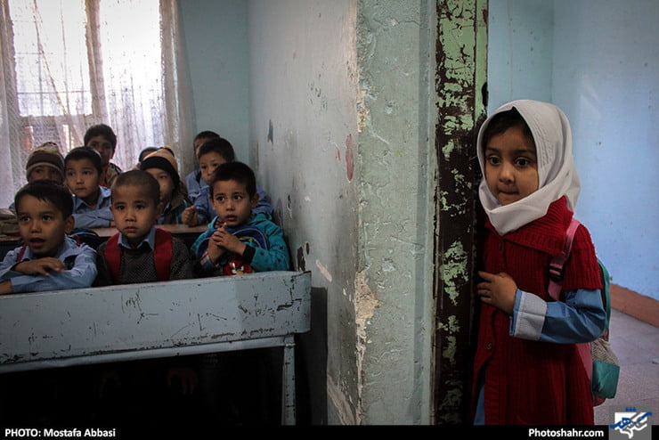 مجلس ایران: هزینه ساخت مدارس اتباع از جرایم اتباع تامین شود.