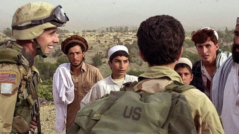 حذف ویزای مهاجرت مترجمان افغان به آمریکا