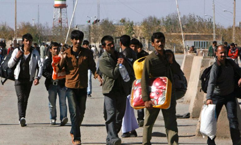 اخراج اجباری 30 هزار پناهنده افغان از ایران
