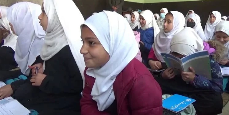 دانش آموزان افغانستانی