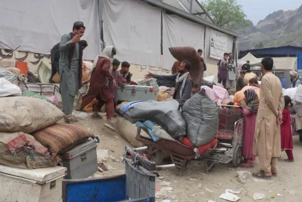اخراج ۴ هزار خانواده افغان از پاکستان در یک هفته اخیر