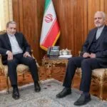 تاکید عراقچی بر بازگشت تدریجی مهاجران افغان