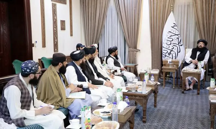 موج دوم اخراج مهاجران افغان از پاکستان؛ برگزاری نشست اضطراری طالبان