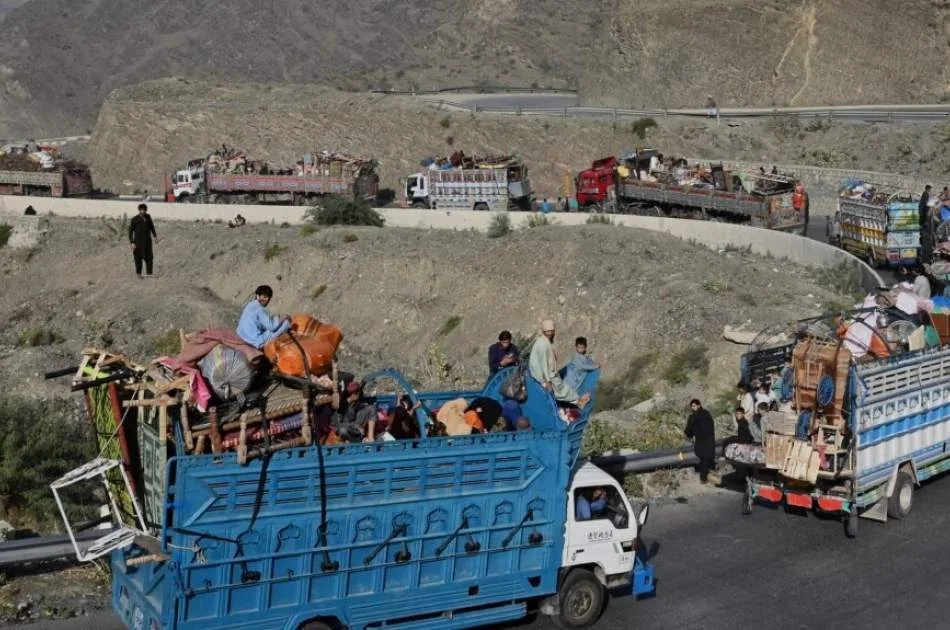 اخراج نزدیک به ۴۵ هزار مهاجر افغان طی ۱۰ روز گذشته از پاکستان