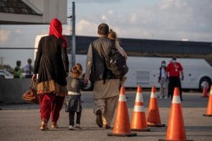 نامه ۴۹ نهاد حقوق بشری به وزارت خارجه امریکا درباره انتقال پناهجویان افغانستانی