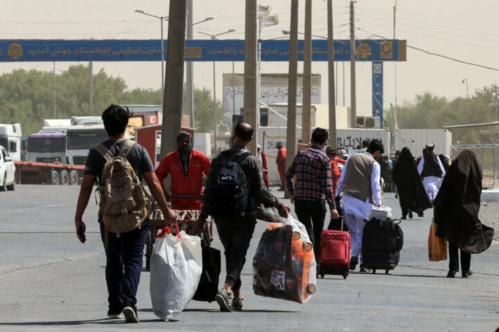 ۱۲ درصد از اتباع افغانستانی پس از ورود به خراسان رضوی ماندگار شدند