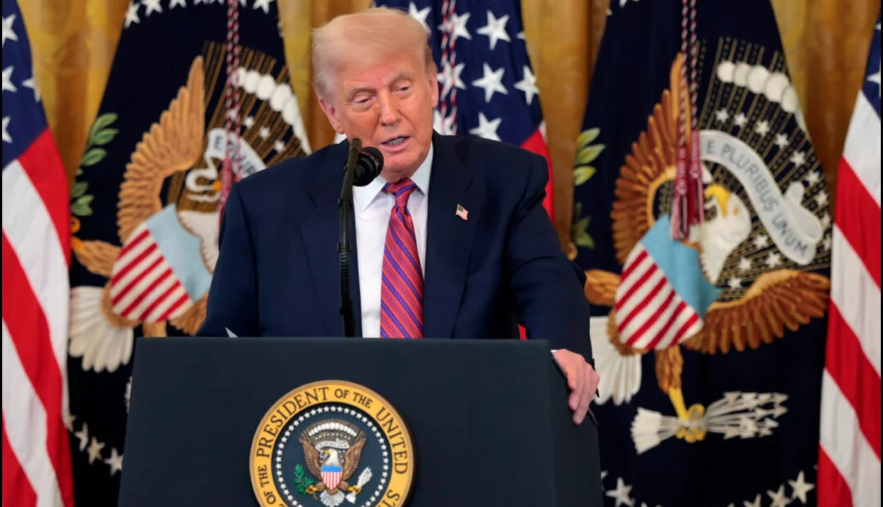 وعده رئیسجمهور آمریکا برای رسیدگی به وضعیت پناهجویان افغان در امارات