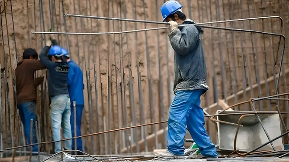 بحران نیروی کار در ایران؛ پیامدهای خروج مهاجران افغانستانی و چالش‌های بازار اشتغال