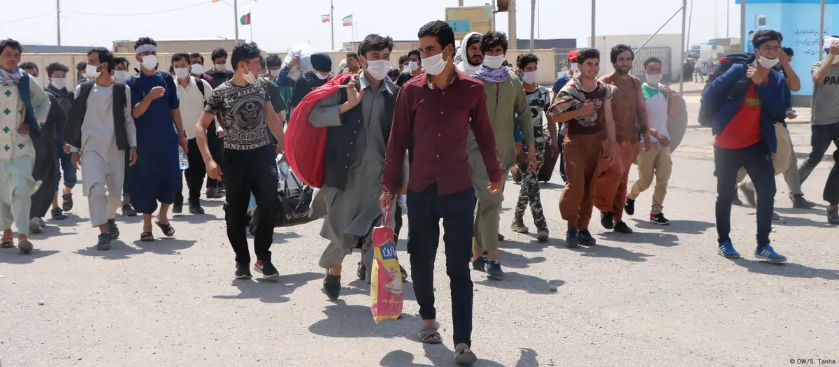 اطلاعیه رسمی پلیس مهاجرت و گذرنامه فراجا؛ تعلیق ارائه خدمات به اتباع خارجی دارای برگه سرشماری