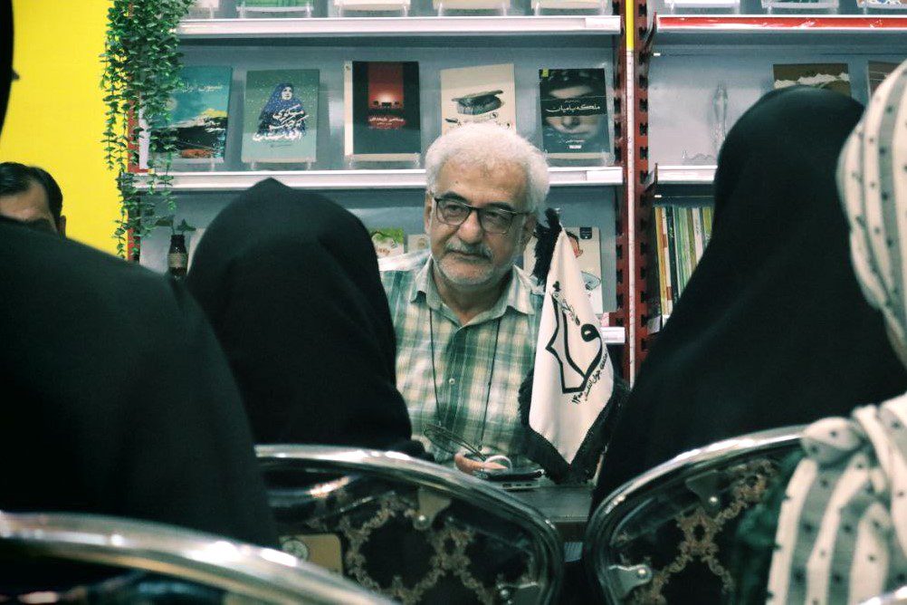 علیرضا متولی (نویسنده کودک و نوجوان و کارشناس کودک)