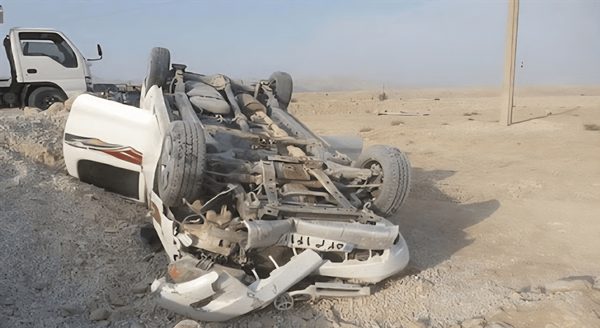 واژگونی خودروی حامل مهاجران در سراوان؛ یک کشته و ۱۹ مصدوم