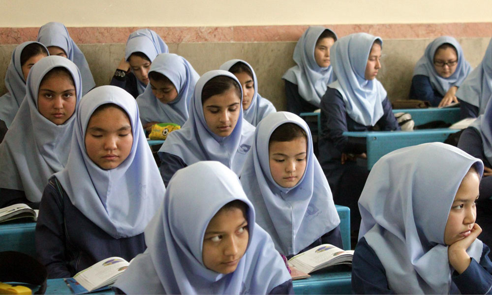 بخشنامه جدید درباره ثبتنام دانشآموزان اتباع خارجی؛ شرط اصلی ارائه تعهدنامه خروج پس از پایان سال تحصیلی