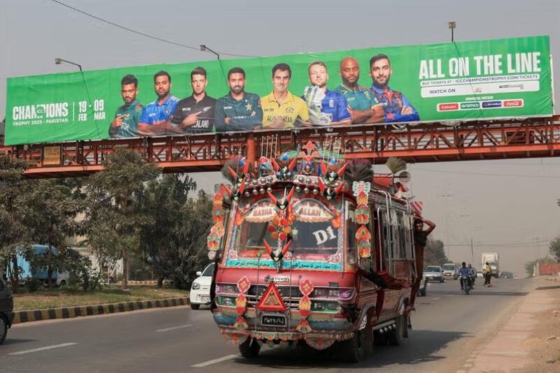 تیم ملی کریکت سریلانکا پاکستان را ترک کردند