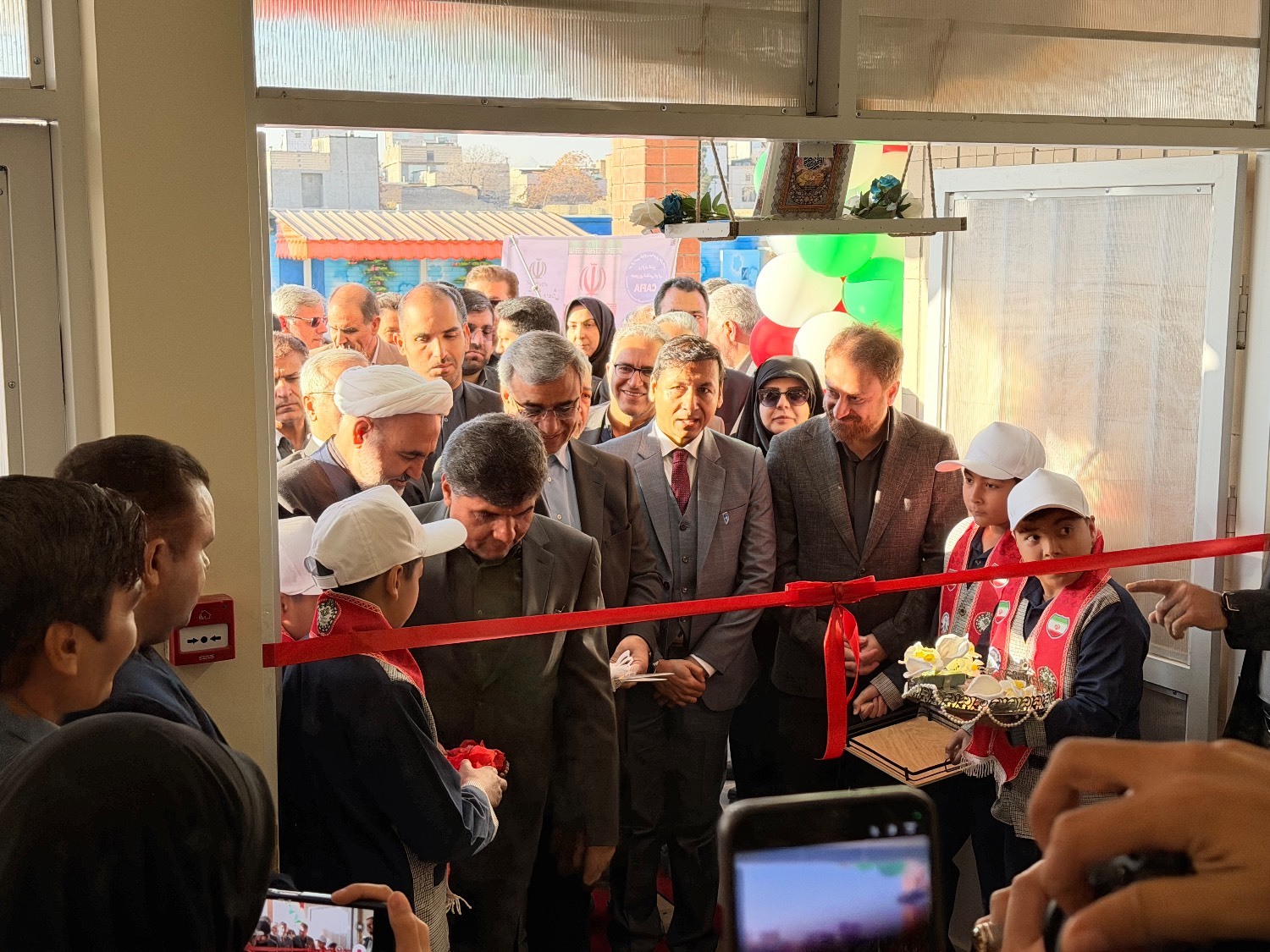 همکاری ایران و سازمان ملل در ساخت مدارس؛ هشتمین مدرسه ویژه اتباع در مشهد افتتاح شد