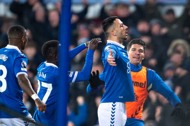 نتیجه بازی اورتون مقابل ناتینگهام فارست در هفته 15 لیگ برتر انگلیس + پخش زنده