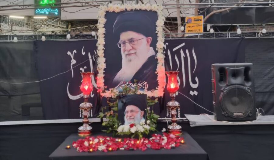 حضور پرشمار مهاجرین افغانستانی در مراسم عزاداری شهادت آیتالله خامنهای