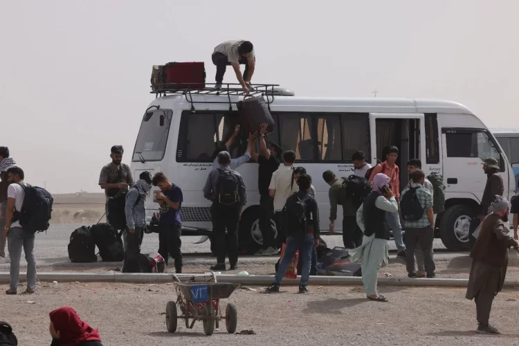 افزایش اخراج مهاجران افغان؛ نزدیک به یک‌هزار خانواده در یک روز وارد کشور شدند