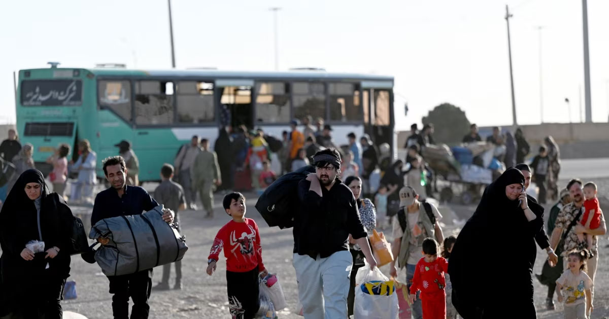 بازگشت بیش از چهار هزار مهاجر افغان در یک شبانه‌روز؛ هشدار سازمان ملل درباره موج بیکاری و فقر
