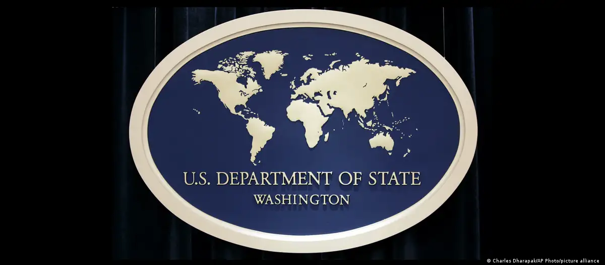 آمریکا سیاست محدودیت ویزا را گسترش داد؛ هدف‌گیری افرادی که به نمایندگی از «رقبای واشنگتن» فعالیت می‌کنند