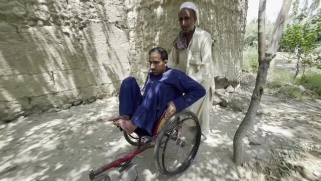 گزارش تازه از ادعای خشونت علیه مهاجران افغان در مرز ترکیه؛ مرگ یک نوجوان و قطع عضو ۱۱ نفر بر اثر سرمازدگی