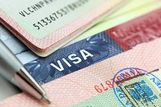 افغان‌ایواک: پس از لغو ممنوعیت ویزا، پرونده‌های افغان‌ها فوری بررسی شود
