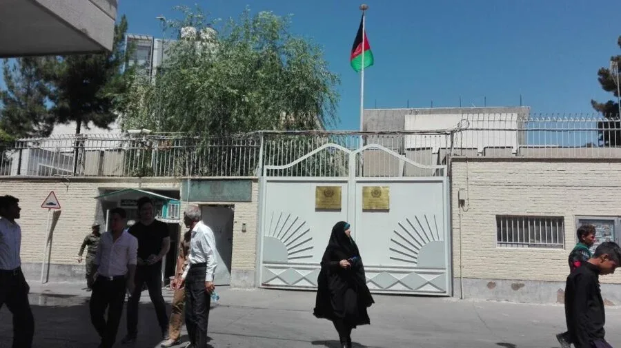 شرایط جدید تثبیت هویت دارندگان کارت آمایش در کنسولگری مشهد اعلام شد